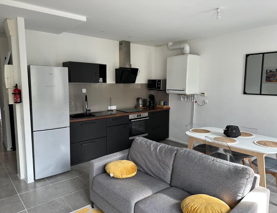 Appartement Avec Terrasse Au Puy Le Puy-en-Velay Eksteriør billede