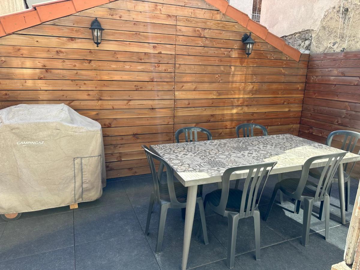 Appartement Avec Terrasse Au Puy Le Puy-en-Velay Eksteriør billede
